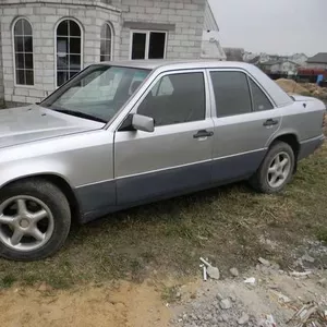 продам мерс W124