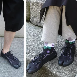 Ninja shoes. Таби. Ниндзя шуз модель в виде чёрных полукед