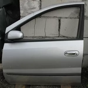 ниссан almera tino 2001г,  2, 2тди