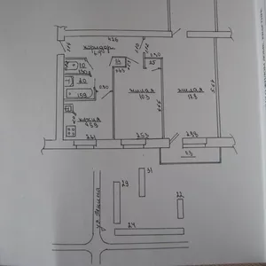 3-ех комнатная кв. центр г. Солигорск,  ул. Ленина. площ:59.1 / 42.4 / 6 м² 