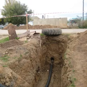 Прокол под дорогой (горизонтальное бурение),  чистка колодцев,  откачка и перекачка воды.