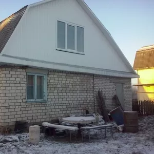 Продам дачу с кирпичным 2 этажным домом,  гараж,  6 соток