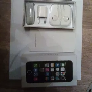 iPhone  5 S,   на 16 GB