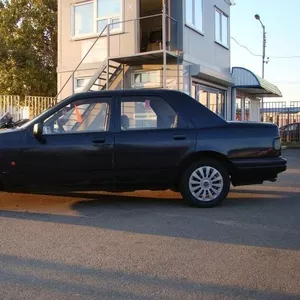 Автомобиль Ford Sierra 1.8